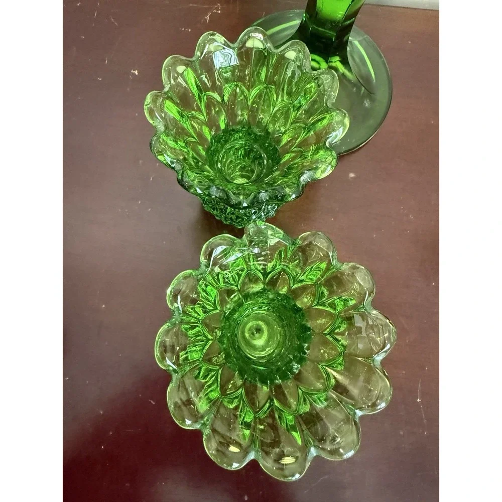 Lot Of 3 VTG Diamond‎ Point Green Pedestal Compote Vase w/ 2 Candleholders